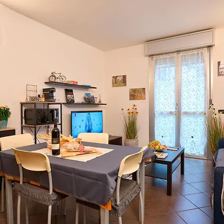 Torre Del Primaro Apartment *